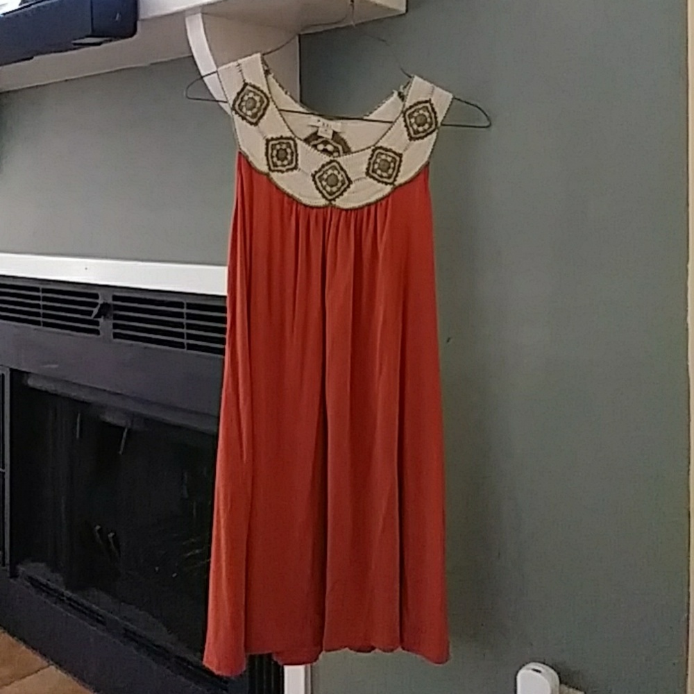 🌈 3/$10 SALE Crochet Flowy Tunic